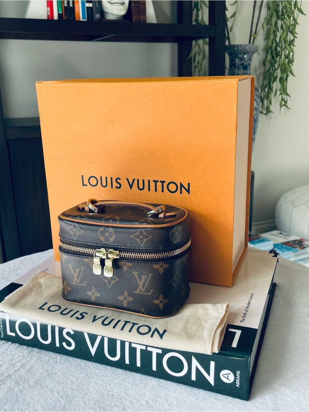Louis Vuitton Nice Nano Monogram with free non LV crossbody strap. - Picture 6 of 16